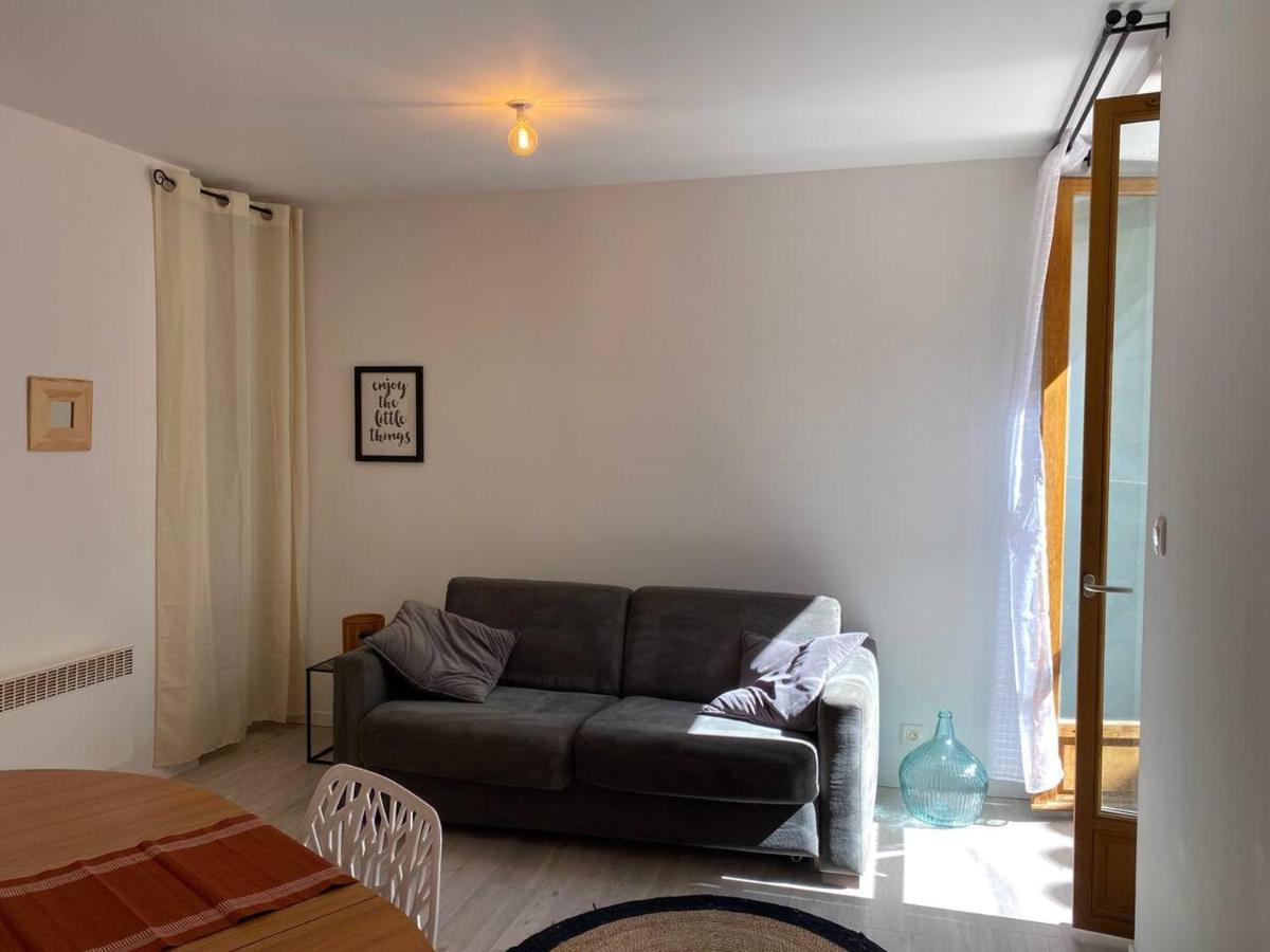 Accueillant Petit T2 Coeur De Centre Ville Lézignan-Corbières Esterno foto